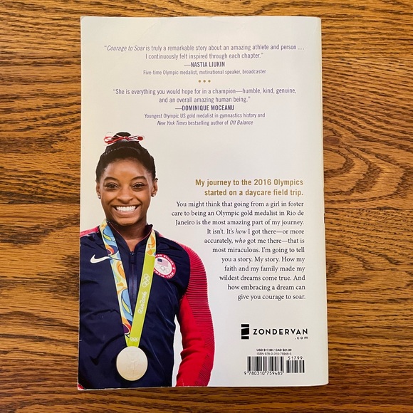 SIMONE BILES - Picture 2 of 3
